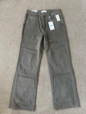 NWT Vervet High-Rise 90s Vintage Flare Jeans - Olive Green | Size 27
